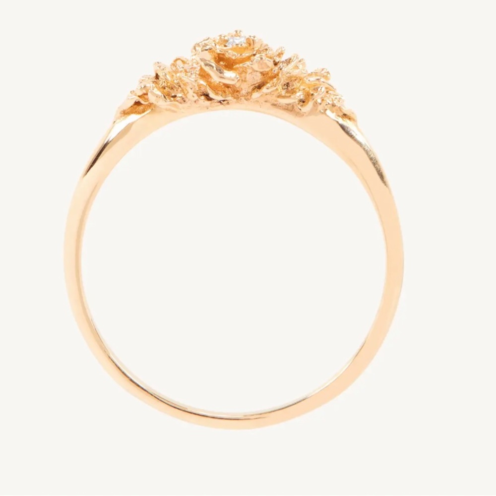 Laurie Fleming Old Garden Rose Signet Ring size 6 CATBIRD floral gold ring 14K - Picture 5 of 10